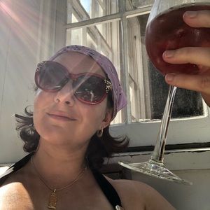 Meet your Posher, Maria